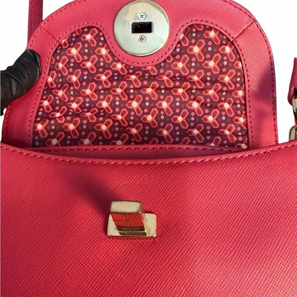 Tory Burch Red Turnlock Crossbody Bag (A768) - Picture 9 of 13